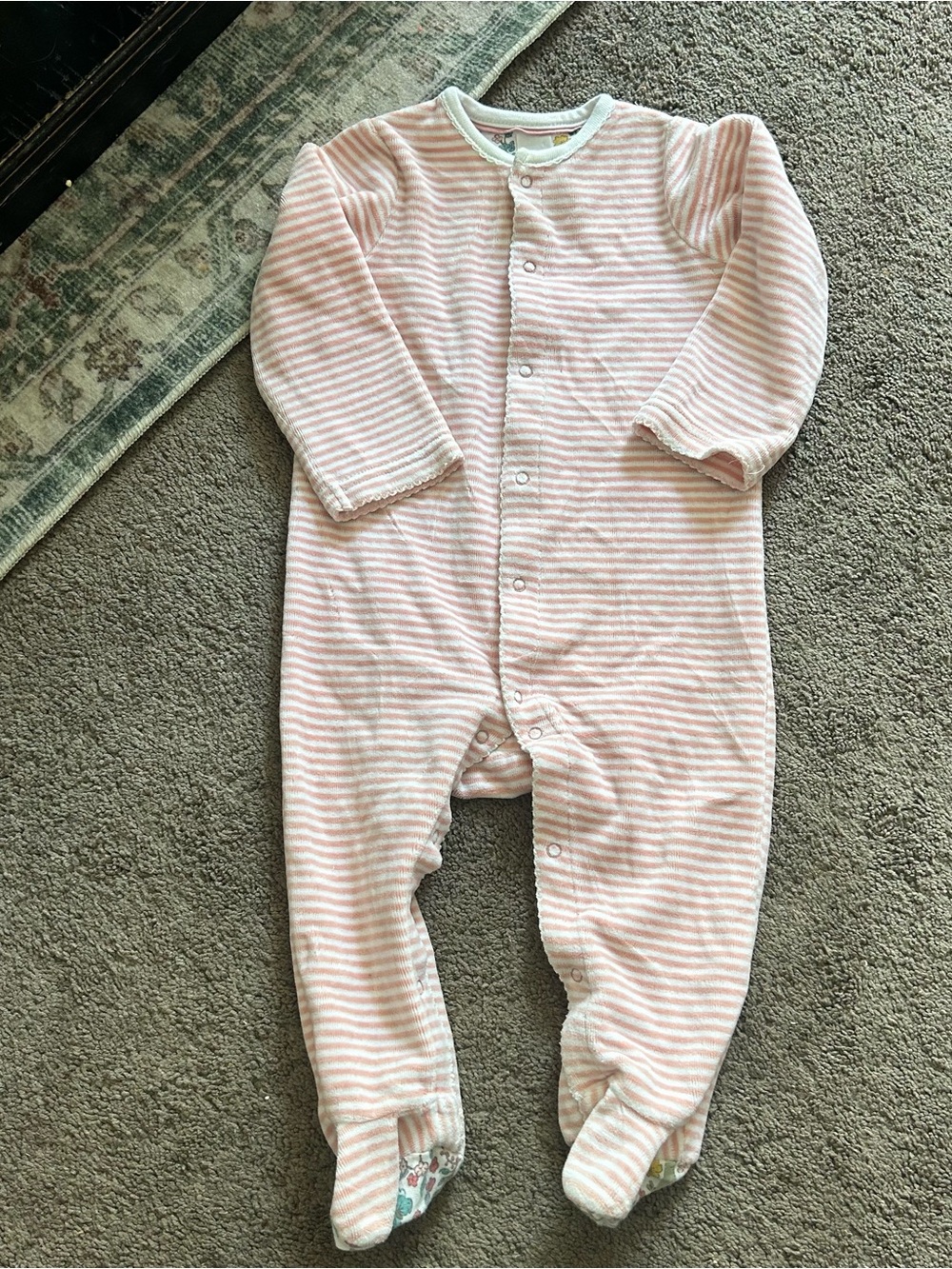Baby Boden 6-9 mo Soft Pink Stripe Baby One-Piece Footed Pajamas
